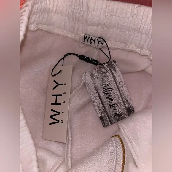 WHY Touchdown Sequin Football Shorts Cotton/Sweatpants Material NWT - Picture 5 of 7